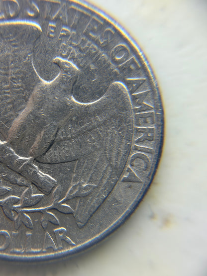 🪙⚡🔥 1983 Washington Quarter – MULTIPLE MINT ERRORS – Off‑Center, Misaligned Die, Grease Strike, Die Cracks, Partial Missing Clad Laye